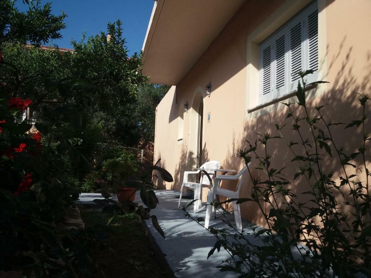 Apostolos & Eleni Family Apartments Perama  Exterior photo